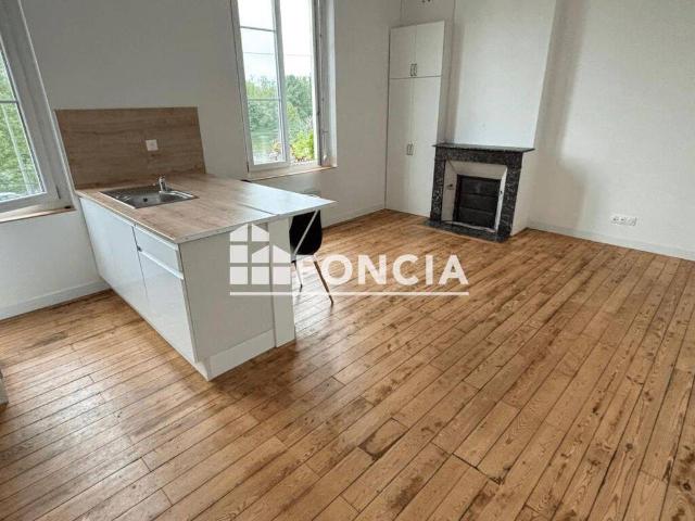 Studio location à La Haute Vesprée, Saint-Cyr-sur-Loire