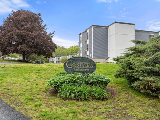 Apartment for sale in Holliston, Massachusetts