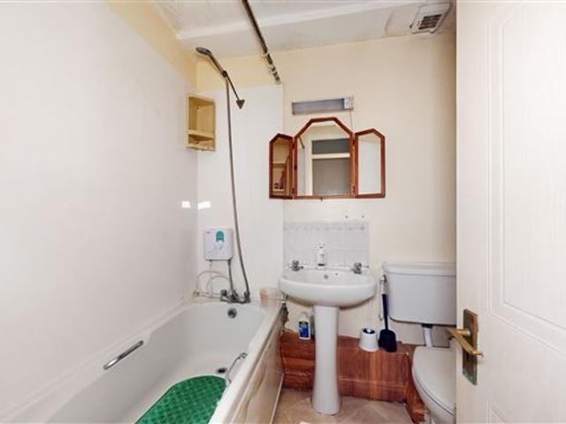 Apartment for sale in Bluebell, Dublin