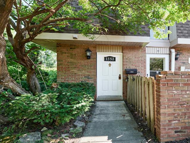 Apartment for sale in Camby, Indiana