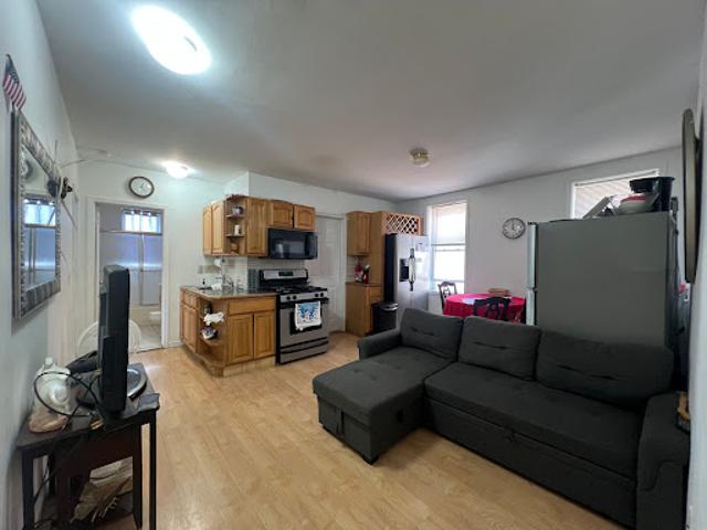 Apartment for sale in Hudson, New Jersey