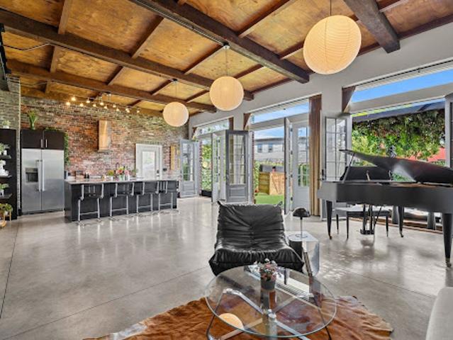 Apartment for sale in Massachusetts