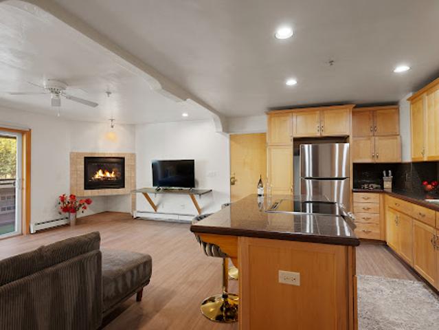 Apartment for sale in Aspen, Colorado