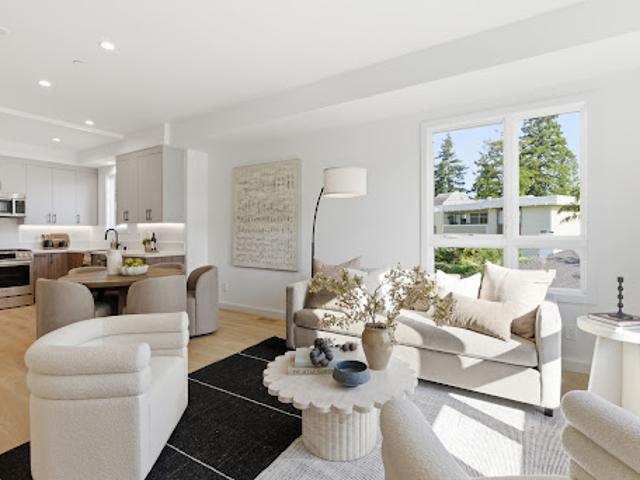 Apartment for sale in San Mateo, California