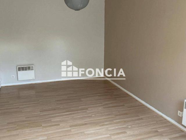Studio location à La Pinelle, Écommoy