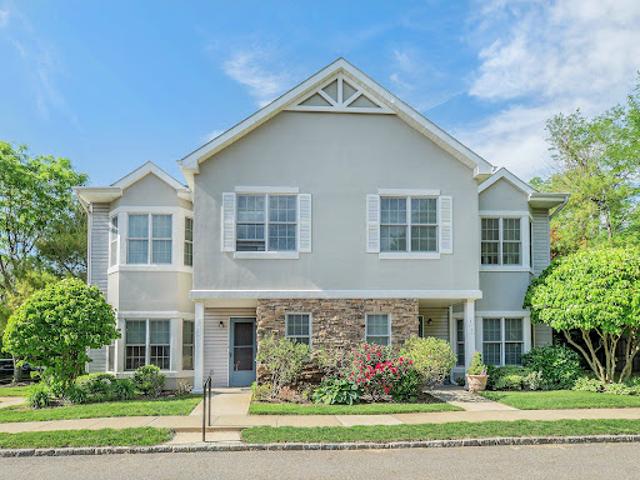 Apartment for sale in Nassau, New York