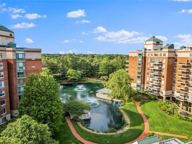 Apartment for sale in Nassau, New York