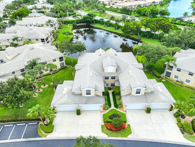 Apartment for sale in Naples, Florida