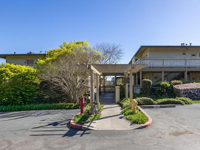 Apartment for sale in California