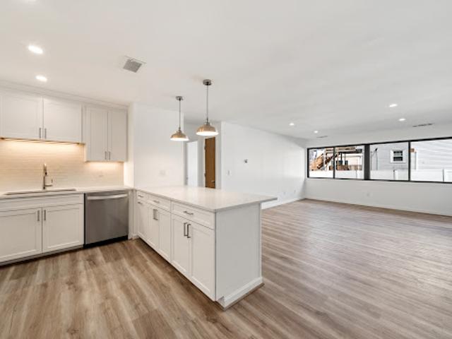 Apartment for sale in Revere, Massachusetts