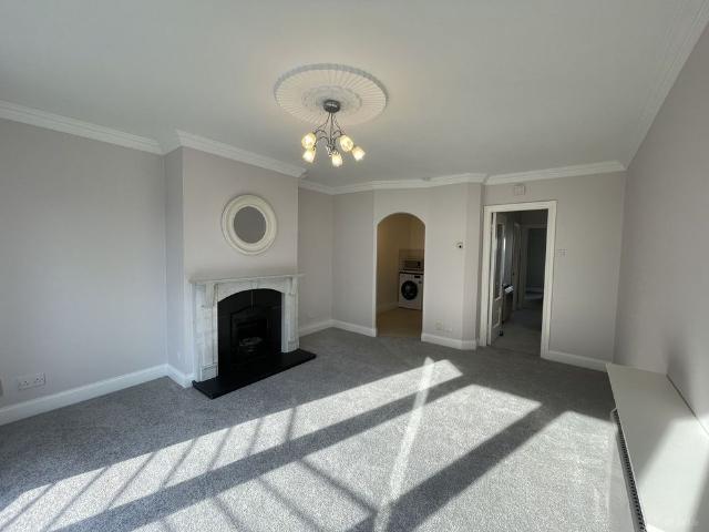 Apartment to rent in Bluebell, North Tipperary
