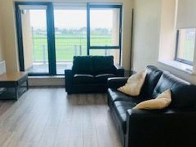 Apartment to rent in Bluebell, North Tipperary