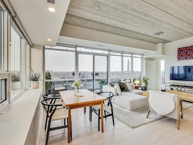 Apartment for sale in Woburn, Ontario