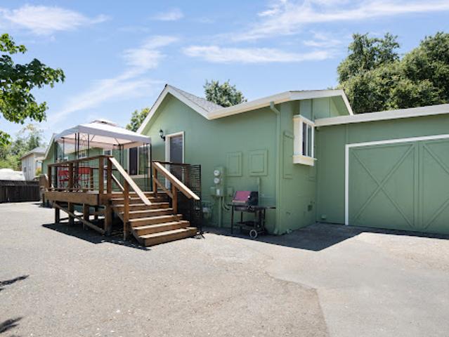 Apartment for sale in Cloverdale