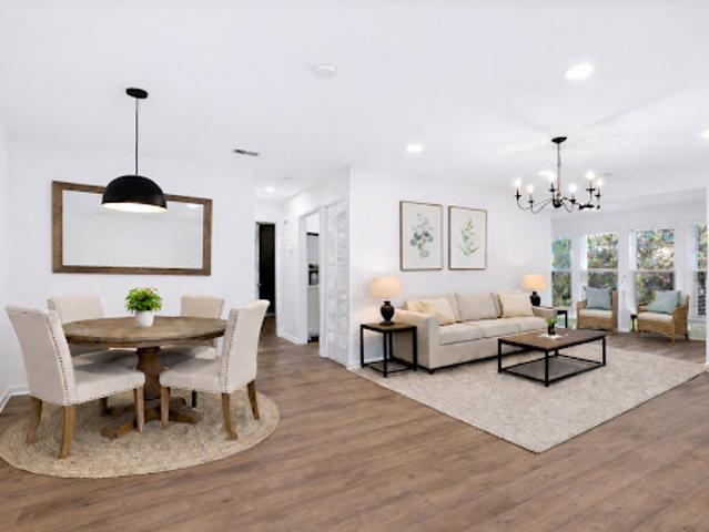 Apartment for sale in Roswell, Georgia