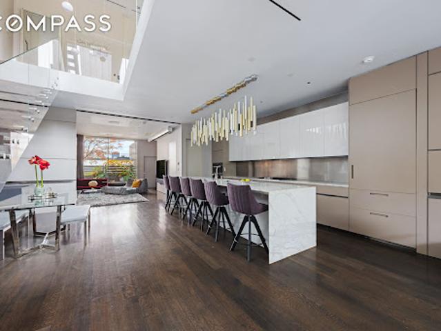 Apartment for sale in Arverne, New York