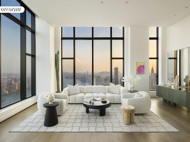 Apartment for sale in Arverne, New York
