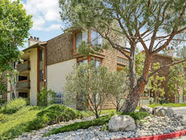 Apartment for sale in Signal Hill