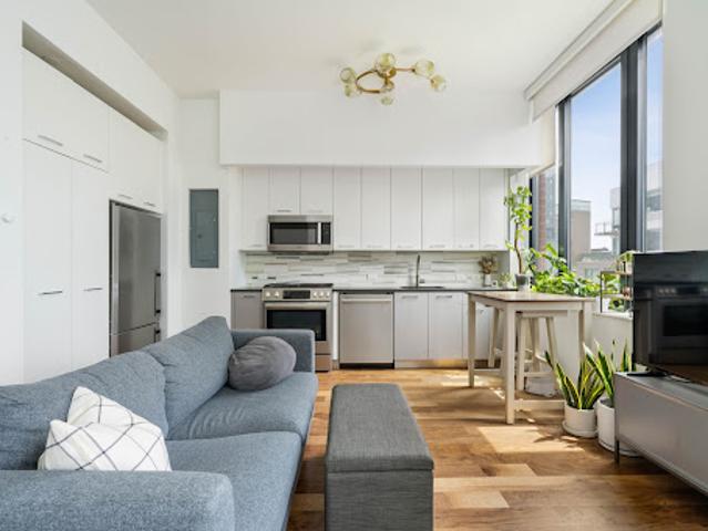 Apartment for sale in Queens, Arverne