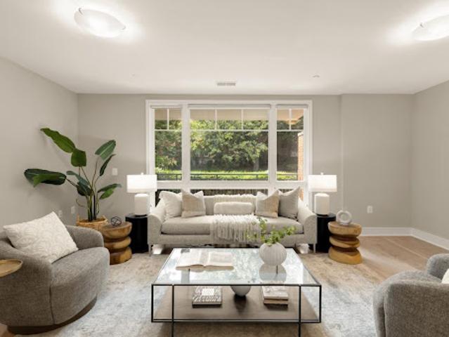 Apartment for sale in Washington
