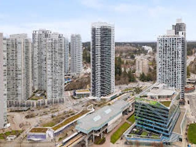 Apartment for sale in Surrey