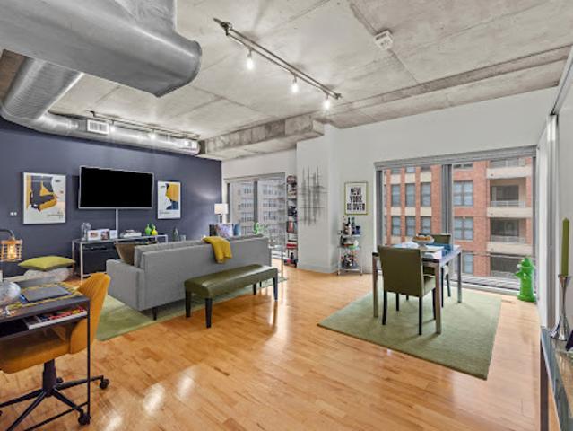 Apartment for sale in Gibsonton, Maryland