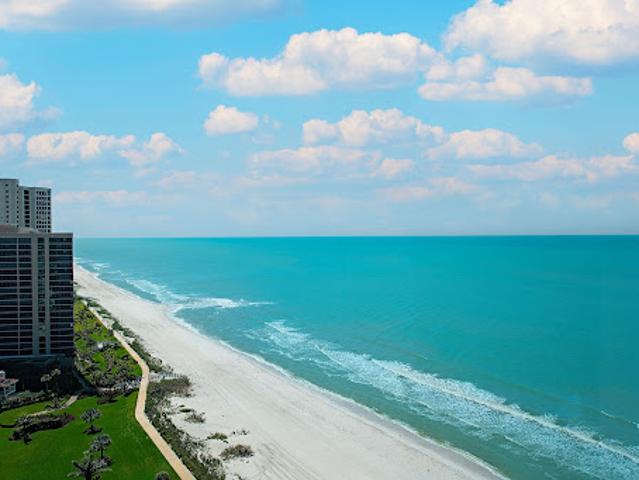 Apartment for sale in Naples, Florida