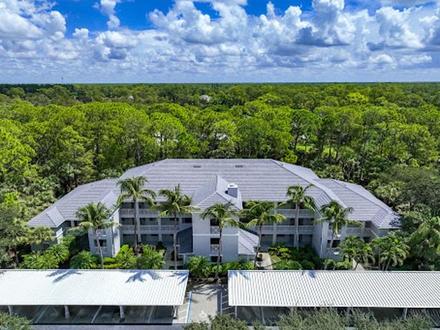 Apartment for sale in Naples, Florida