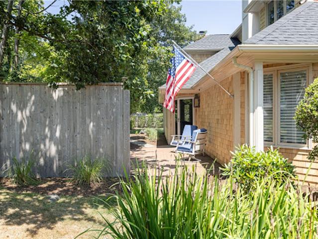 Apartment for sale in Newport, Rhode Island