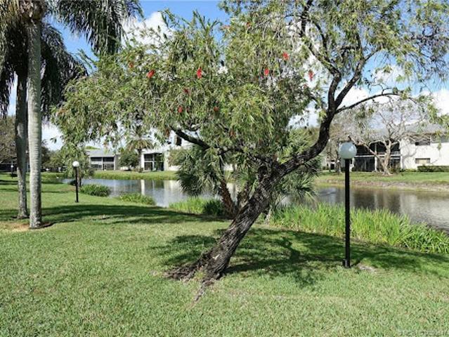 Apartment for sale in Stuart, Florida