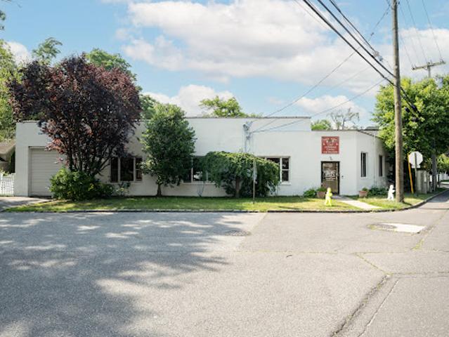 Apartment for sale in Port Washington