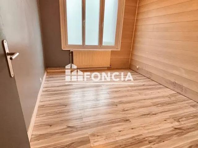 Appartement location à Jumelles, Eure