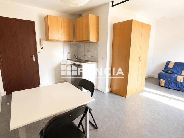 Studio location à Grenoux-Ribaudières, Laval