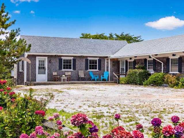 Apartment for sale in North Truro, Massachusetts