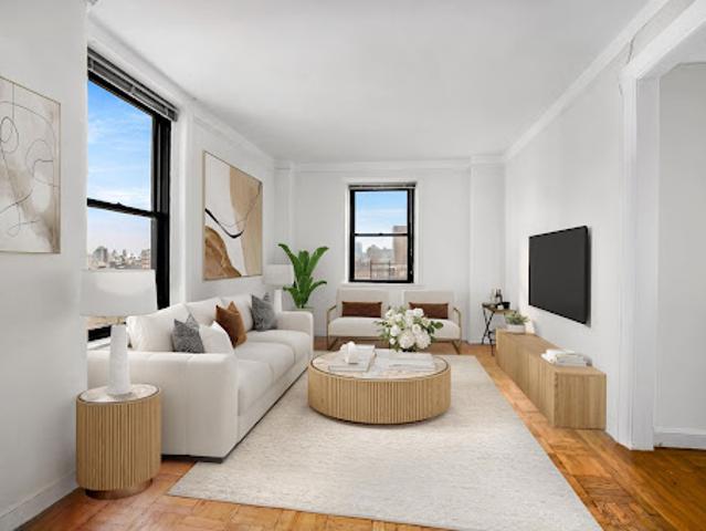 Apartment for sale in Arverne, New York