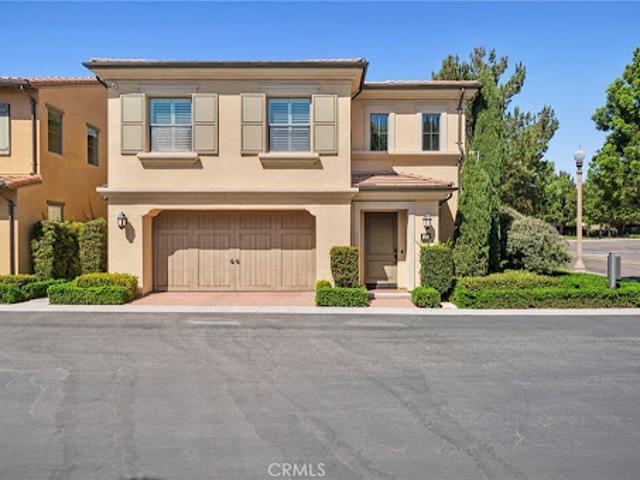 Apartment for sale in Irvine, California