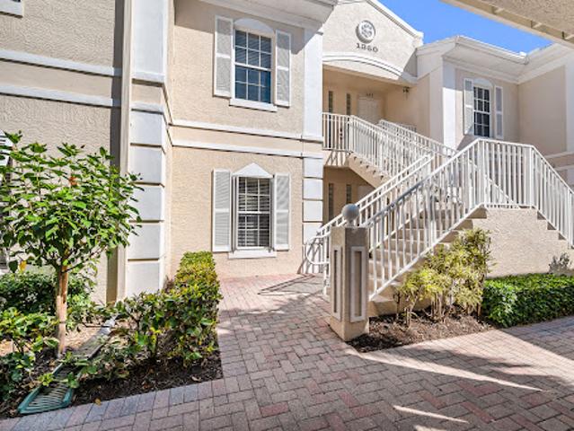 Apartment for sale in Naples, Florida