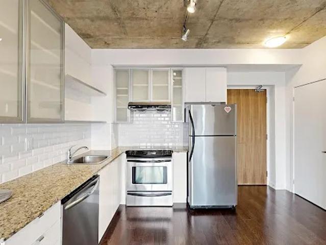 Apartment for sale in Toronto, Golden Horseshoe