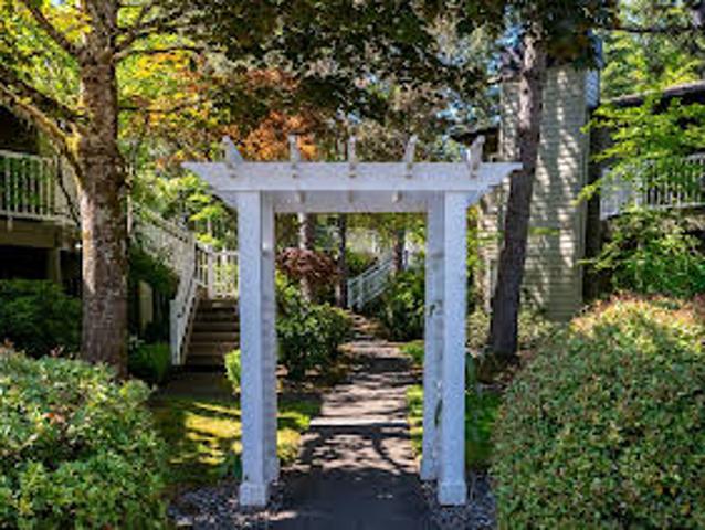 Apartment for sale in Oregonia