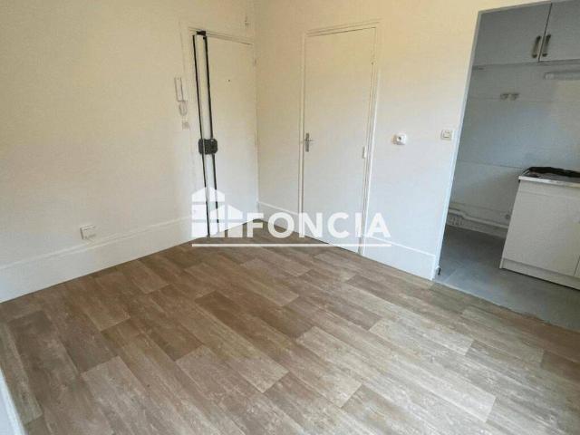 Studio location à Charentonneau, Maisons-Alfort