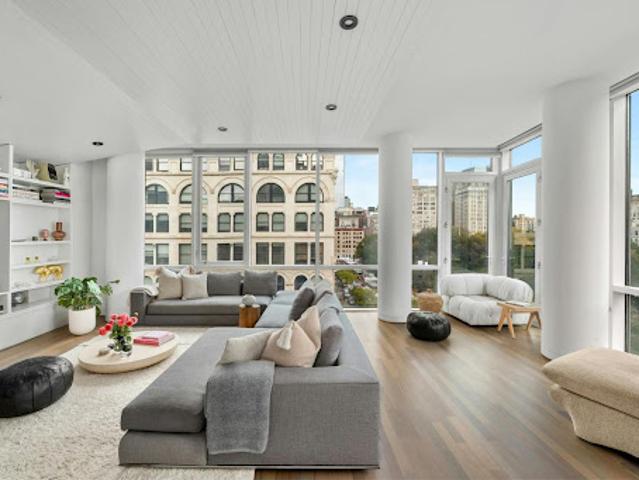 Apartment for sale in Arverne, New York