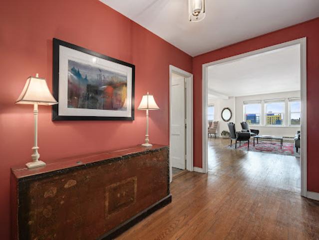 Apartment for sale in Chicago Park, Illinois