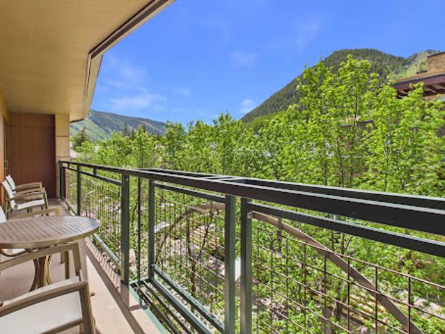 Apartment for sale in Aspen, Colorado