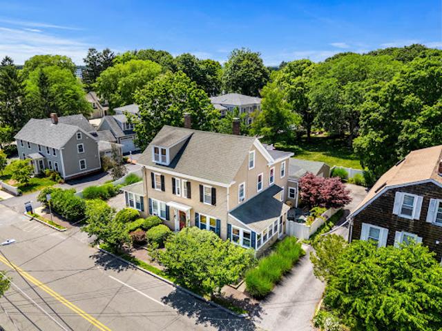 Apartment for sale in Newburyport, Massachusetts