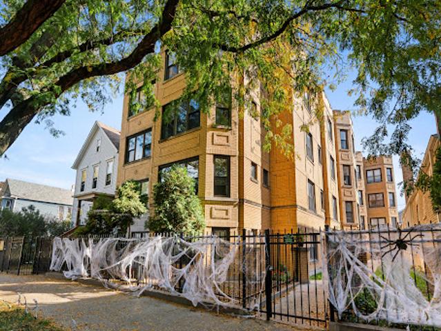 Apartment for sale in Chicago, Cook County