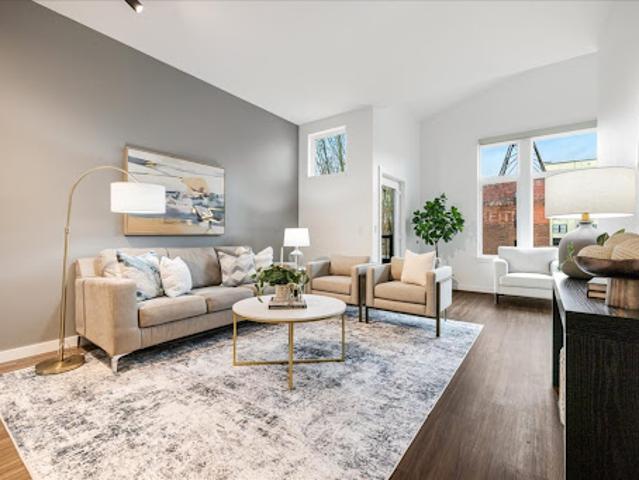 Apartment for sale in Portland