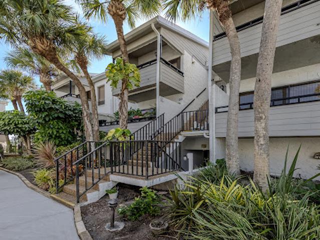 Apartment for sale in Venice, California