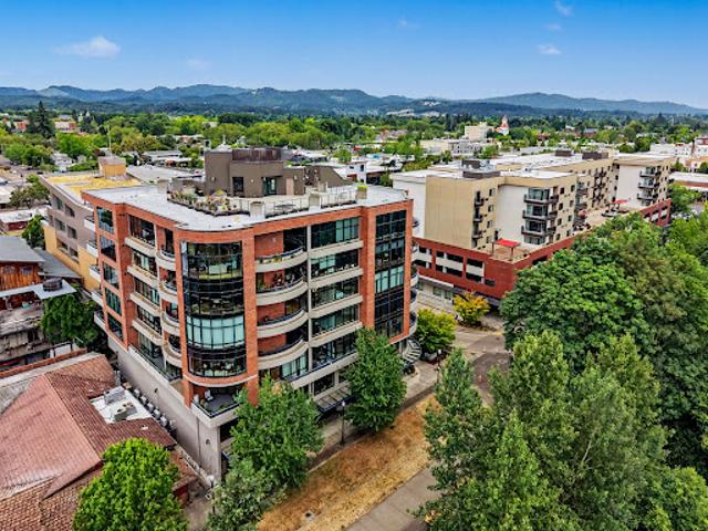 Apartment for sale in Oregonia