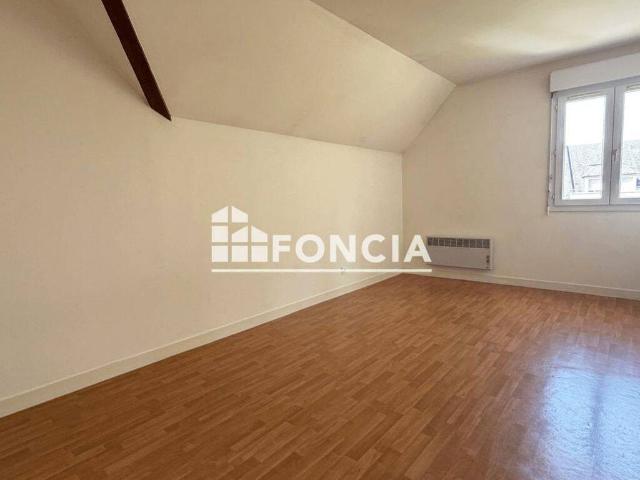 Studio location à Les Clos Connards, Lèves
