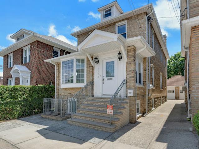 Apartment for sale in Hudson, New Jersey